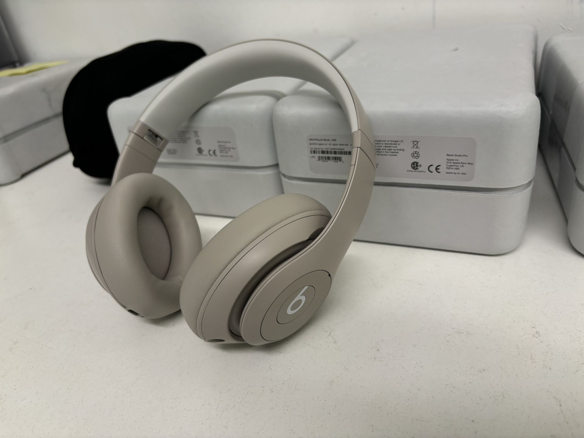Beats Studio Pro