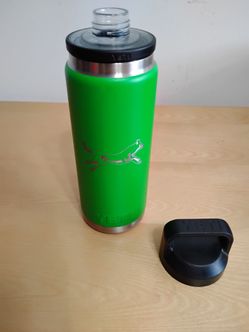 Yeti 28oz Ramblers with Chug Cap