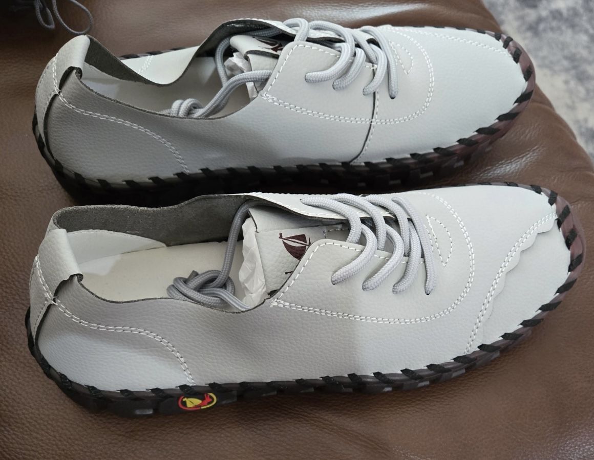Gray Casual Leather Soft Bottom Shoes