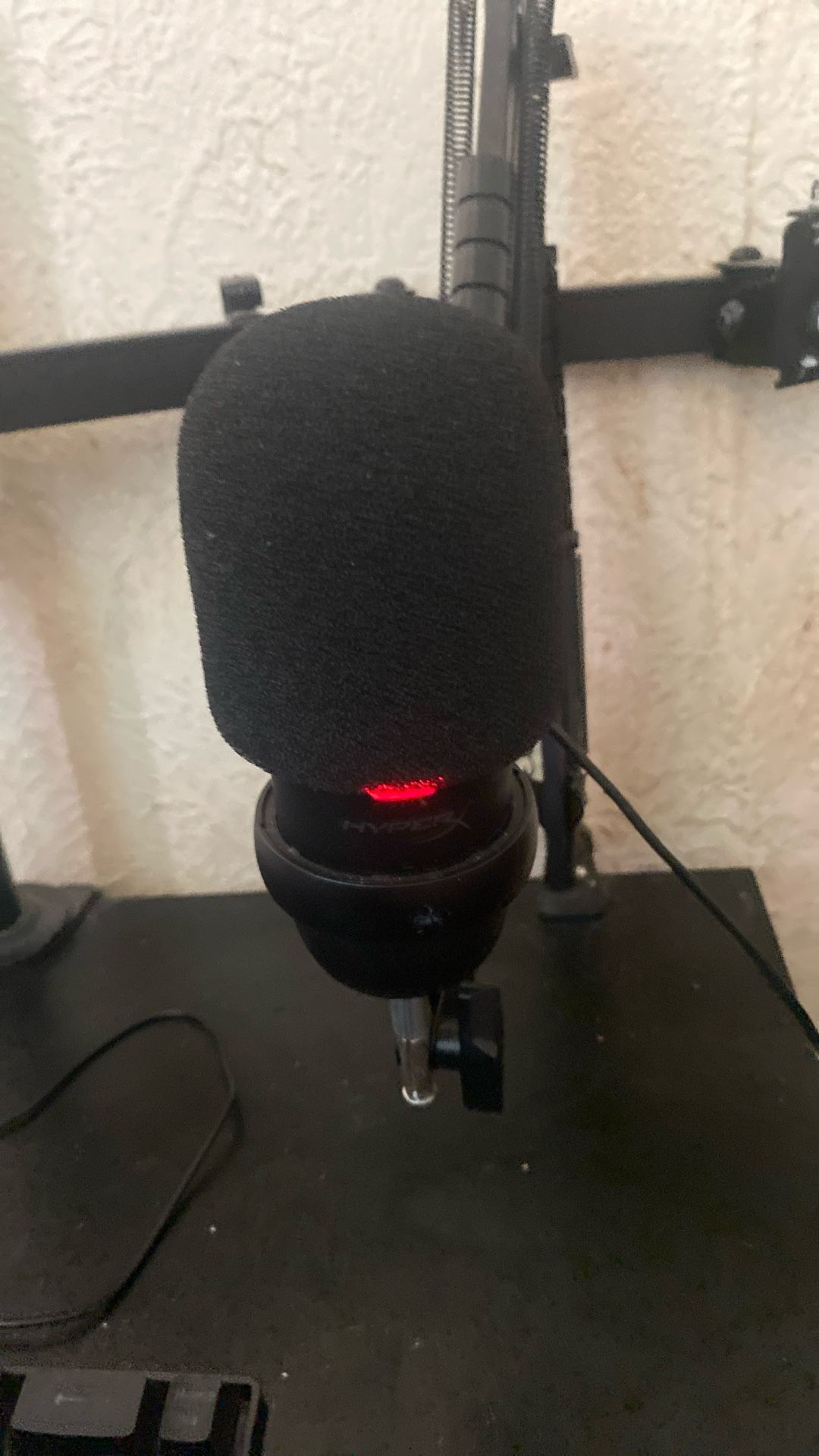 HyperX SoloCast USB Condenser Microphone Tap-to-Mute Sensor Card for Gaming Streaming Podcasts Twitch YouTube Discord