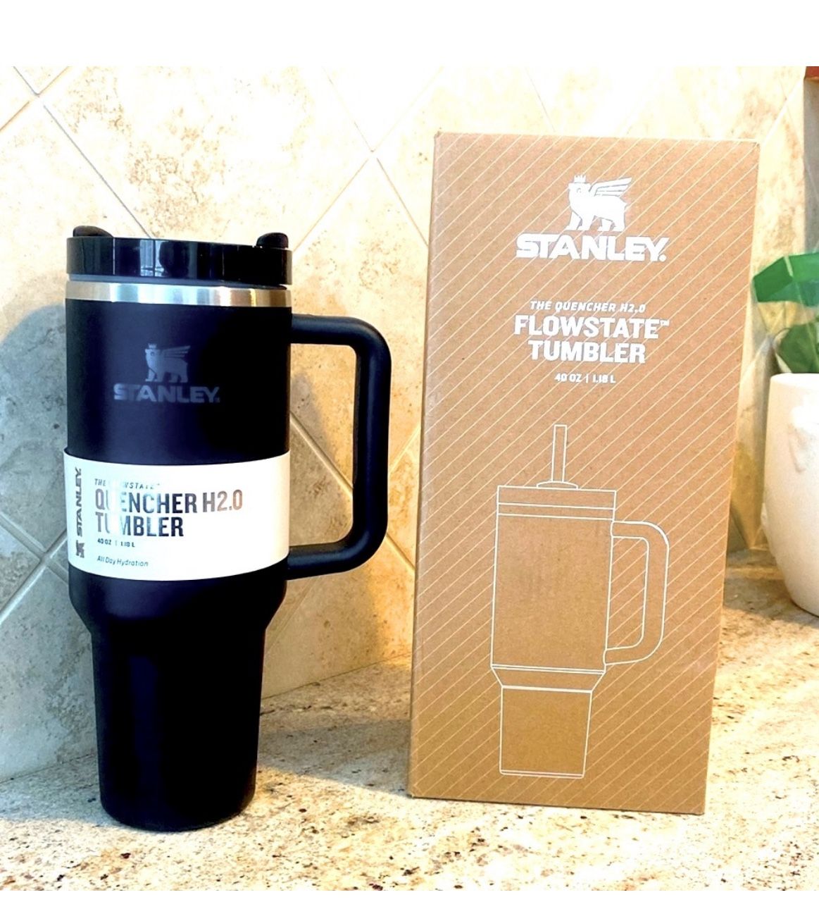 Stanley Quencher 40oz tumbler with straw new in a box