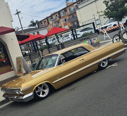 1963 Chevy Impala SS 