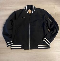 Nike Women’s Medium Jacket