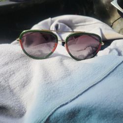 GUCCI Sun Glasses 