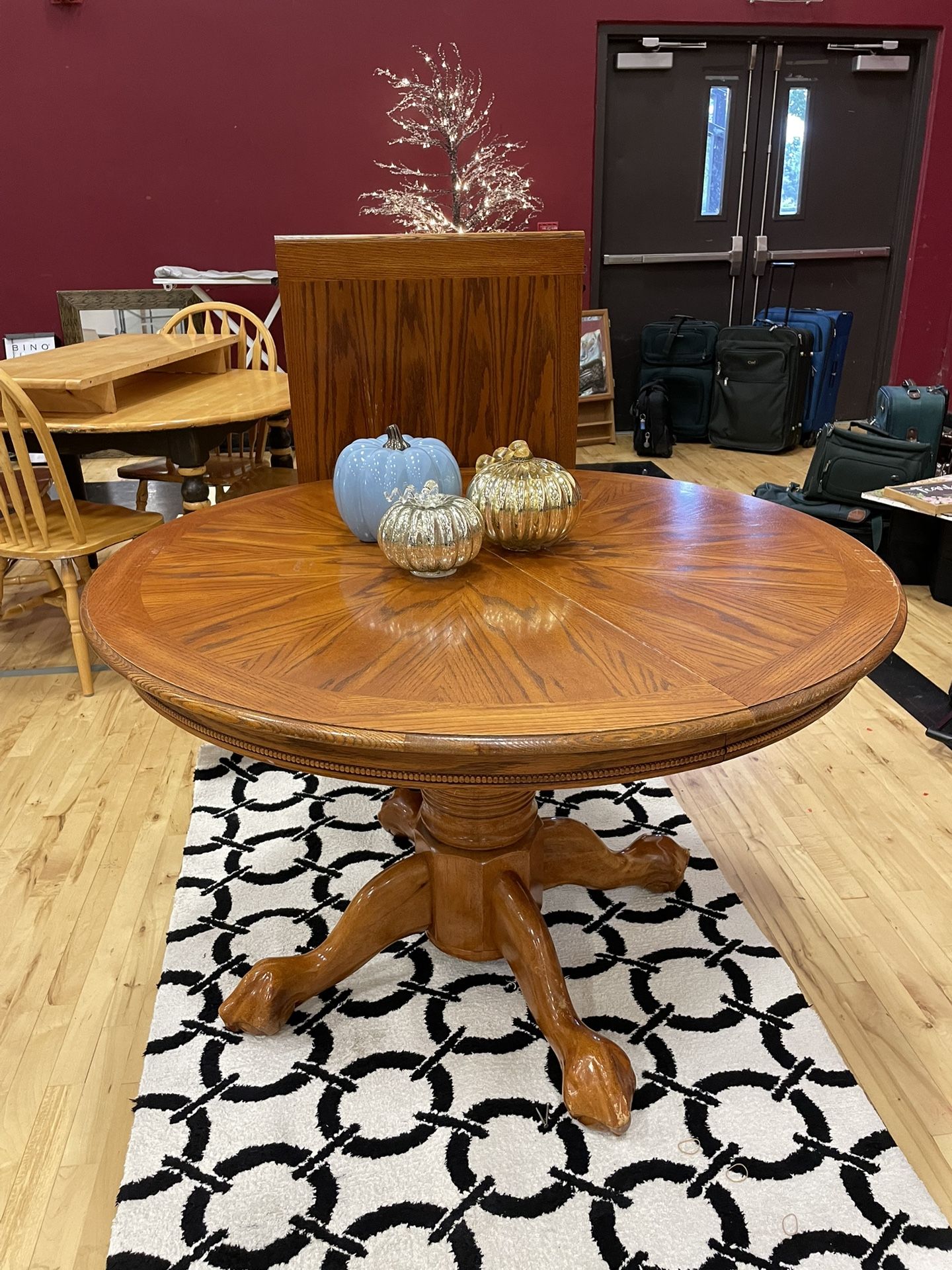 C Oak Table with Leaf