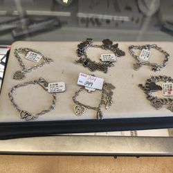 James Avery Bracelet With Charm On It Layway Available 10% Dwon If You Interested Ask Maribel Thank You 