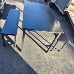 Kitchen Table And 2 Stools