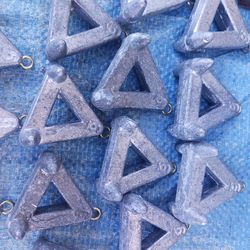 Fishing weights.  6 0Z  . 39  PIECES $70.