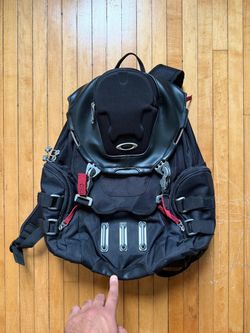 Vintage Y2K Oakley Kitchen Sink Tactical Field Gear Backpack Black/Red/Steel