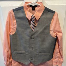 Boys Size 5 Suit w/ top tie vest & pants - Simi Valley 