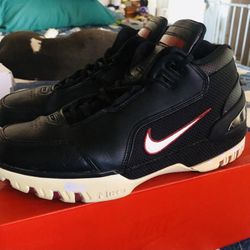 Men’s Shoes