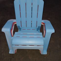 3 Patio chairs for Toddlers (plastic)