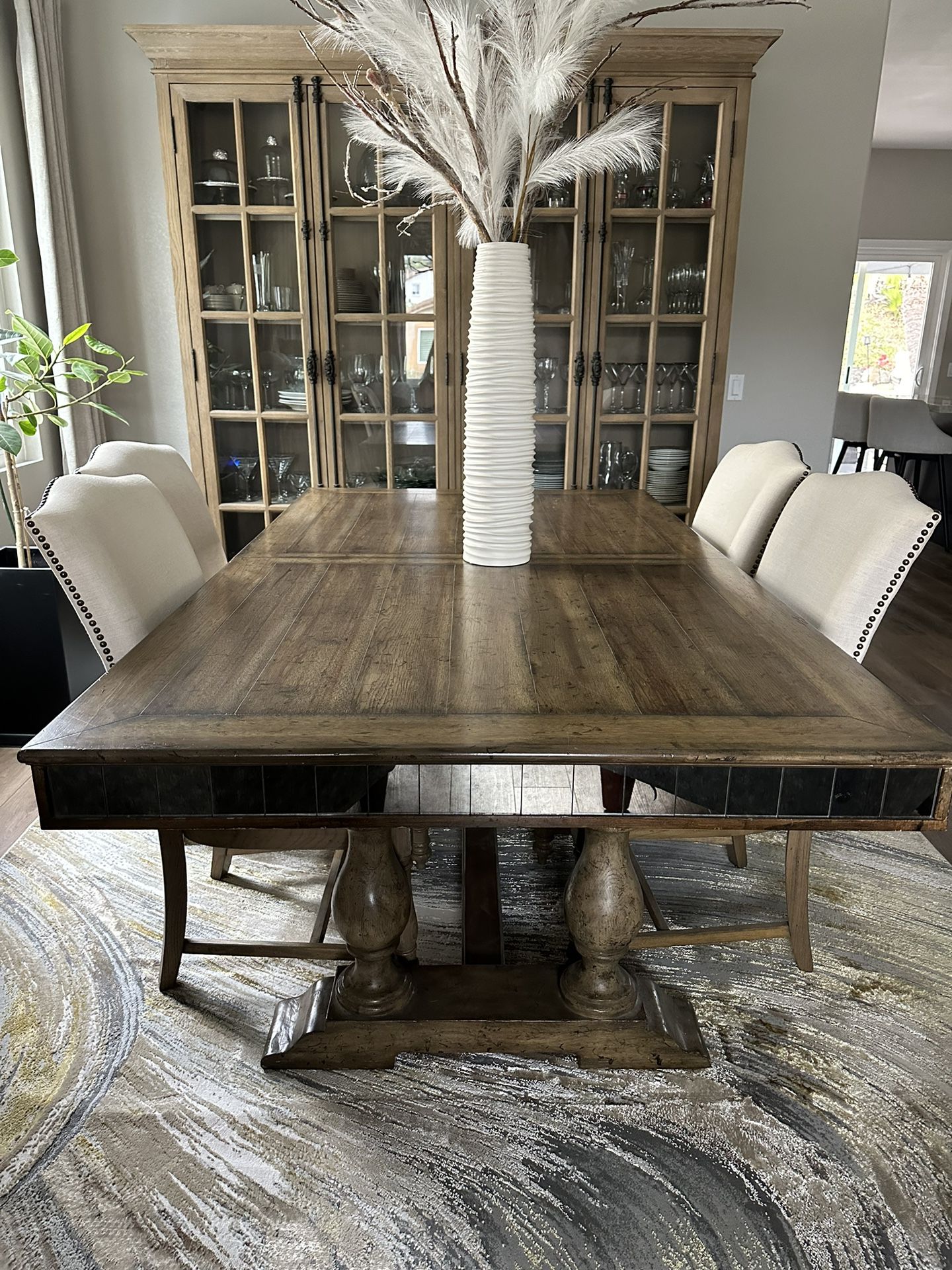 Dining Room Table & 4 Chairs From Living Spaces