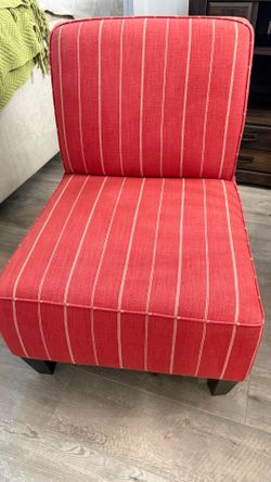 Accent chair