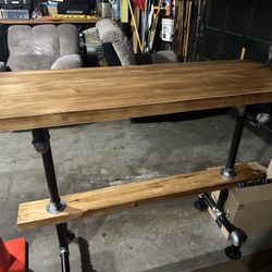 Tall Dining Room Table With Four Stools