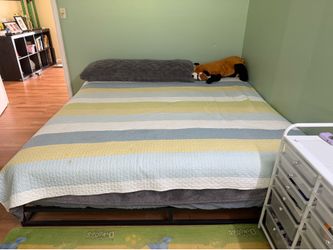 King size Frame and mattress