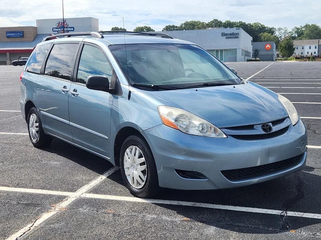 2008 Toyota Sienna
