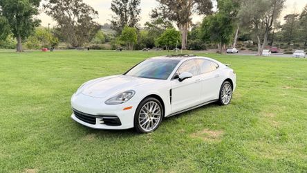2018 Porsche Panamera