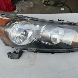 2008-2012 Honda Accord RH/Passenger Headlight