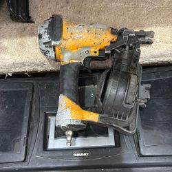 Bostitch Roof Gun