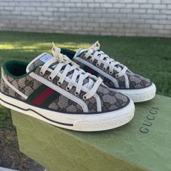 Women's GG Gucci Tennis 1977 sneaker