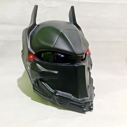 Custom Arkham Motorcycle Helmet Black Style (Dot &Ece Approved)