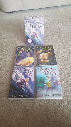 Nancy Drew Diaries Boxed Book Set