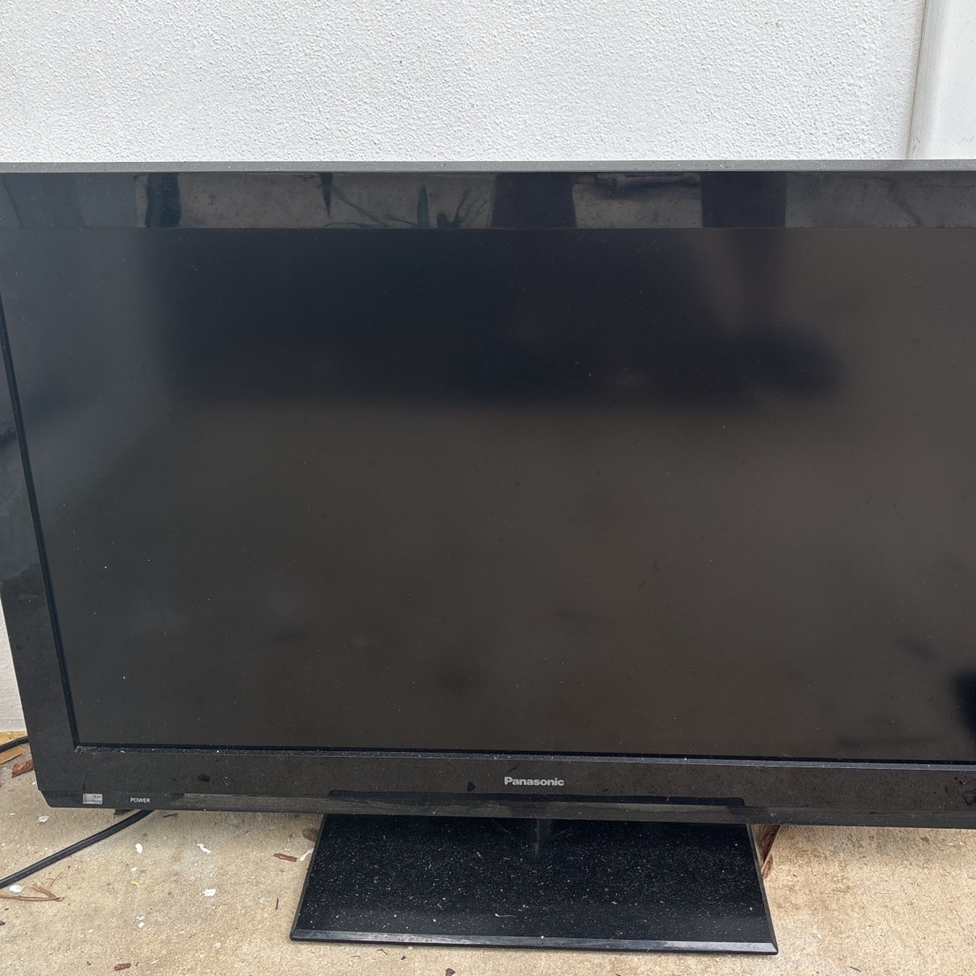 32 Inch Panasonic