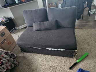 Pullout couch