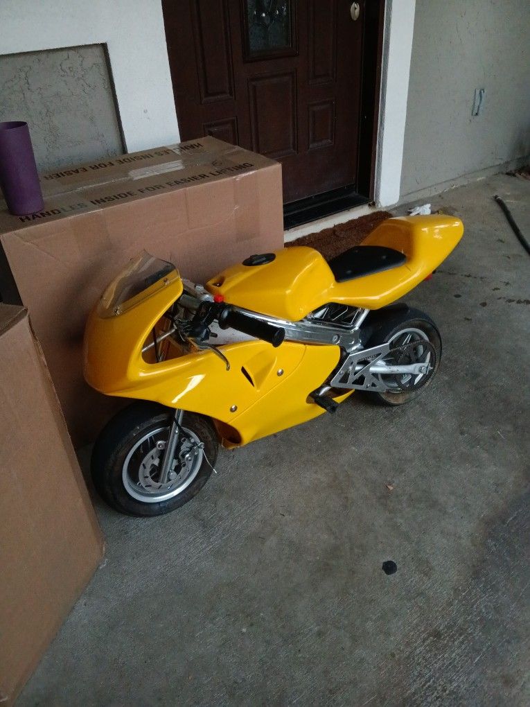 49CC Pocket Bike Ready To Drive 45MGH