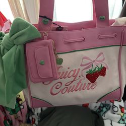 Juicy couture Retro Sterawberry Tote