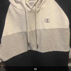 champion hoodie 