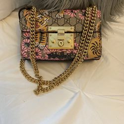 Gucci AUTHENTIC Bag USED ONLY ONCE 