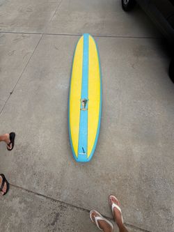 Surfboard-Mickey Mnoz