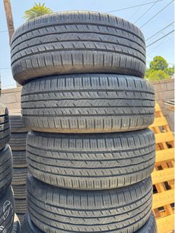 225/70r16 Cooper tires en Excelentes Condiciones de Vida las 4