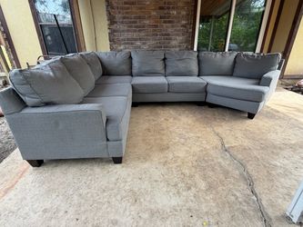 Sectional Havertys