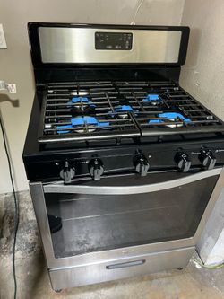 Whirlpool gas stove 30”