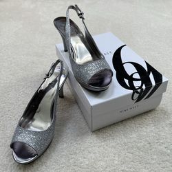 Nine West Silver Glitter Slingback Peep-Toe Heels - 9.5M