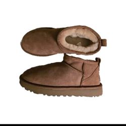 Ugg Mini Boots Classic Chestnut Women's Size 7