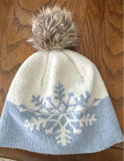Ladies Christian Siriano Brand Ski/Stocking Cap w/Pom Pom.  Light Blue/ white Snowflake design