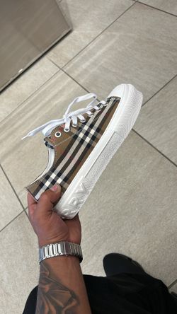 Burberry Shoes