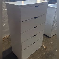 5 Drawer Dresser 