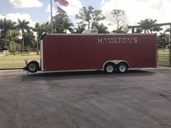 28 foot trailer 102 inches wide , for Sale in Palm City