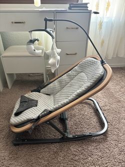 Baby Bouncer Rocker with Toy Bar
