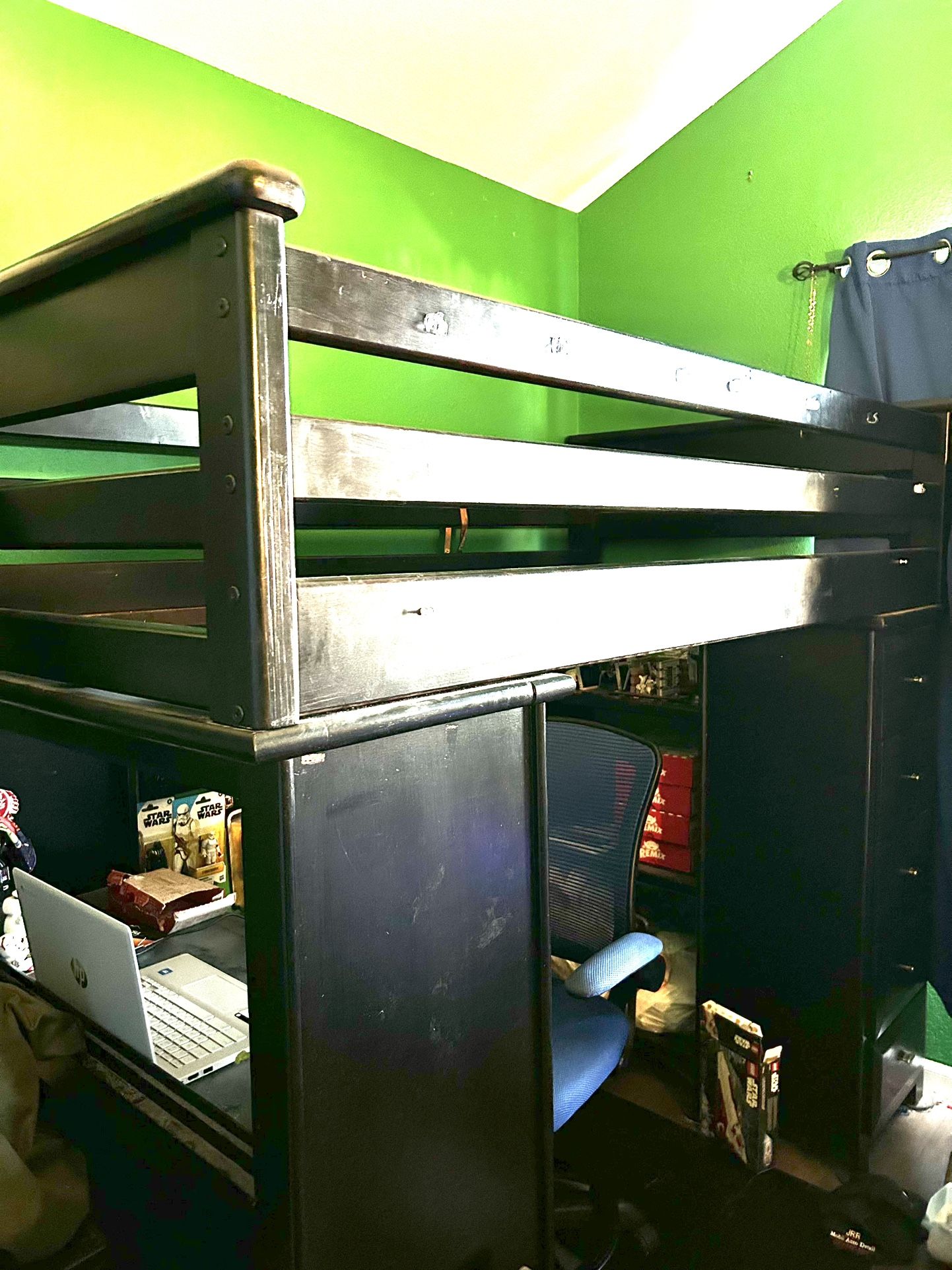 Twin Solid Hard Wood Loft Bed 