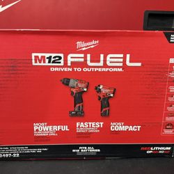 MILWAUKEE M12 FUEL 12-Volt Lithium-Ion Brushless Cordless Hammer Drill and Impact Driver Combo Kit w/2 Batteries and Bag (2-Tool)