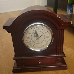Wallace silversmith Desk Clock
