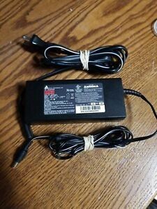 Delta Electronics AC Adapter Laptop Charger ADP-36KR 524475-078