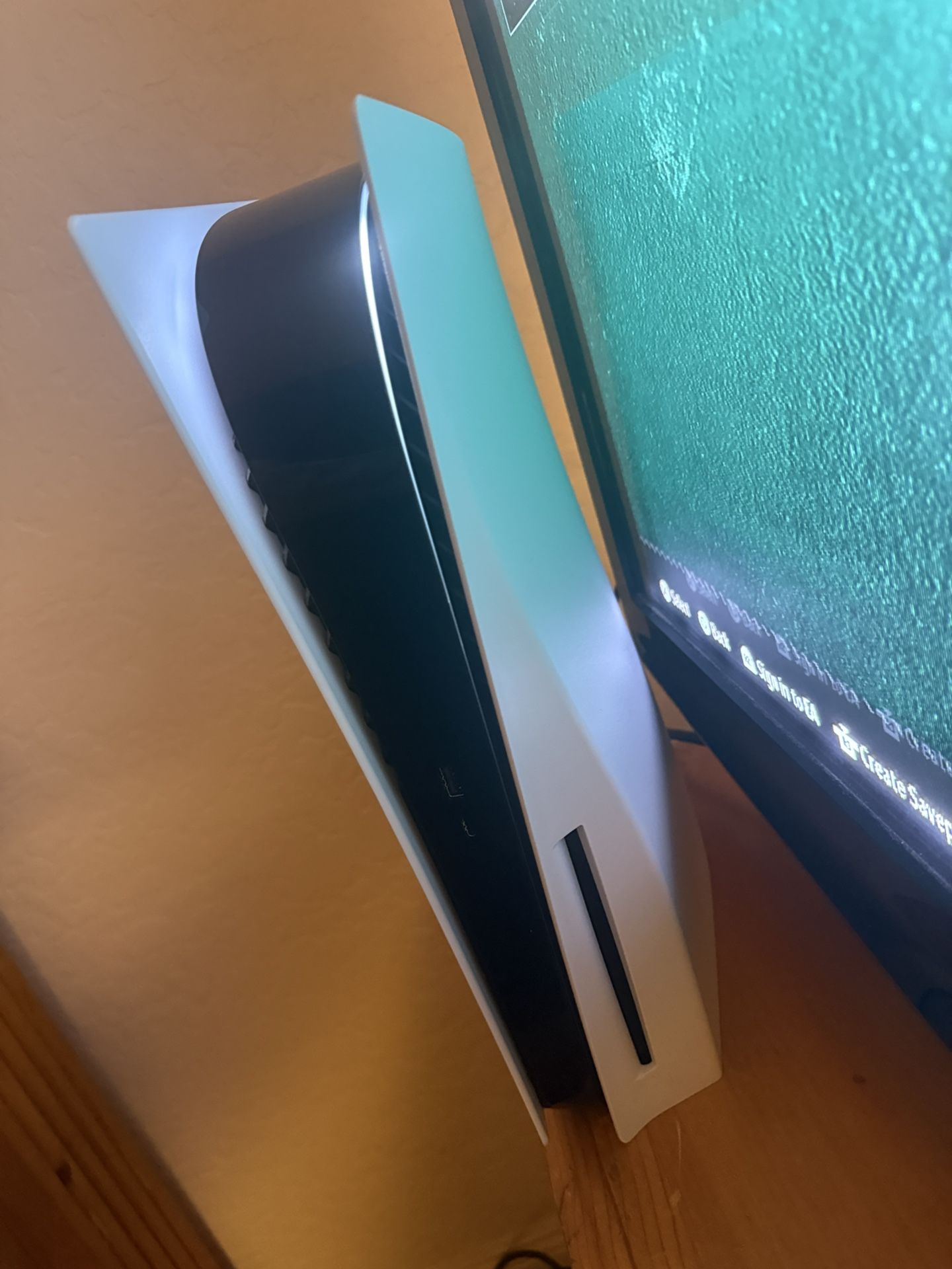 PS5 Disk Version (250$) 