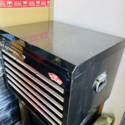 US . GENERAL  TOOL BOX